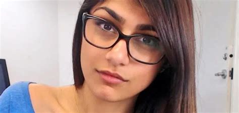 mia khalifa qui se masturbe|Mia Khalifa Se Masturba Porn Videos 